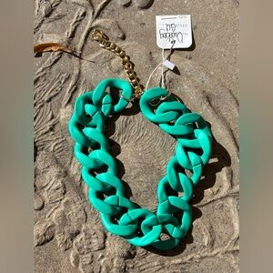 113. Elegant Turquoise Chain Necklace
